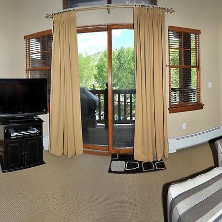 Lodge At Brookside Avon Village Bilik gambar