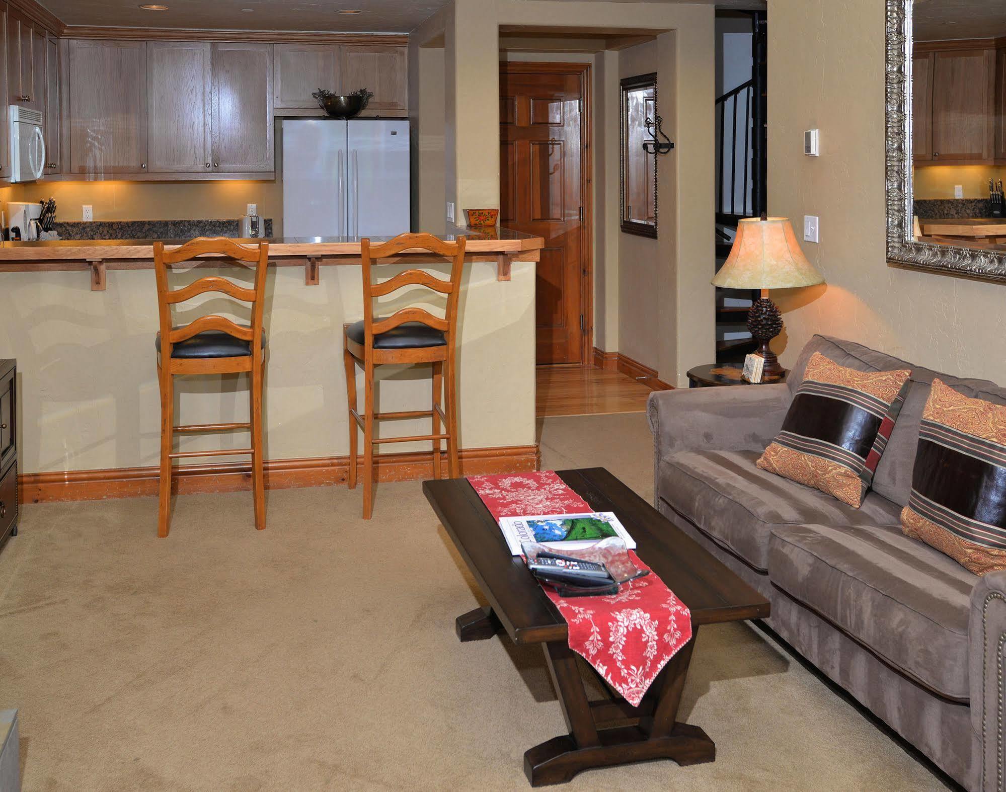 Lodge At Brookside Avon Village Luaran gambar