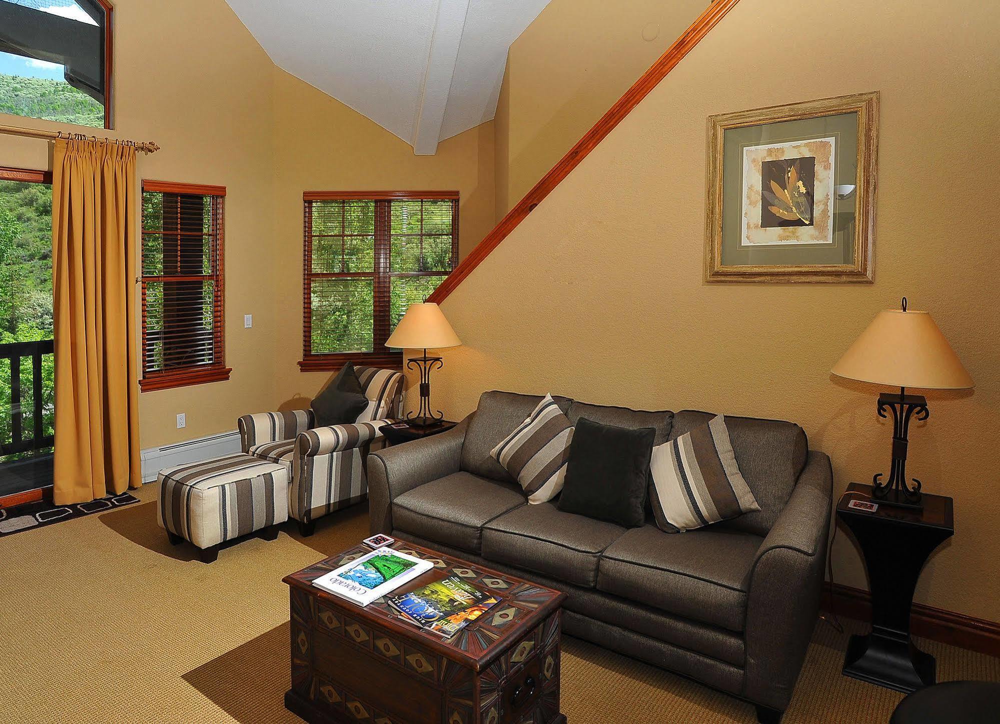 Lodge At Brookside Avon Village Luaran gambar